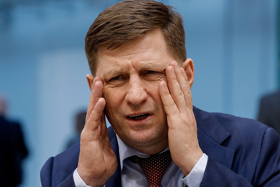 Фургал был бы и рад сняться с выборов. Но как? Фото: Сергей Карпухин/фотохост-агентство ТАСС