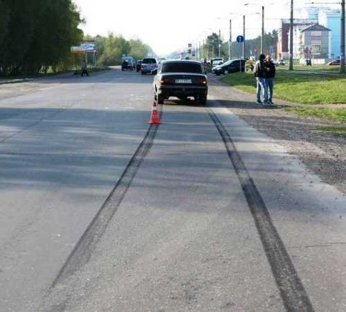 Автомобиль дергается при торможении